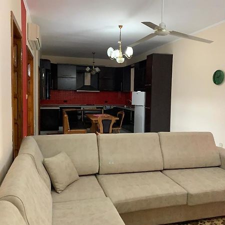 Shtepi Me Qera Fier Vila Exterior foto