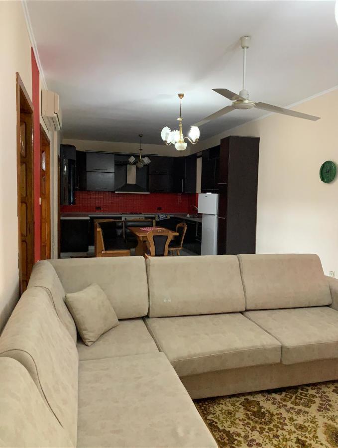 Shtepi Me Qera Fier Vila Exterior foto